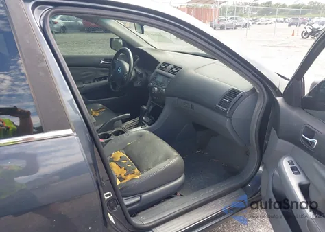 2003 Honda Accord 2.4 Ex from USA, damaged, VIN 1HGCM56673A035760